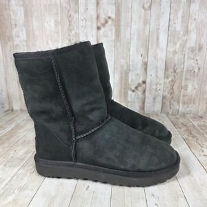 UGG Classic Short‎ Black Suede Leather Sheepskin Winter Boots Women's Size 7
